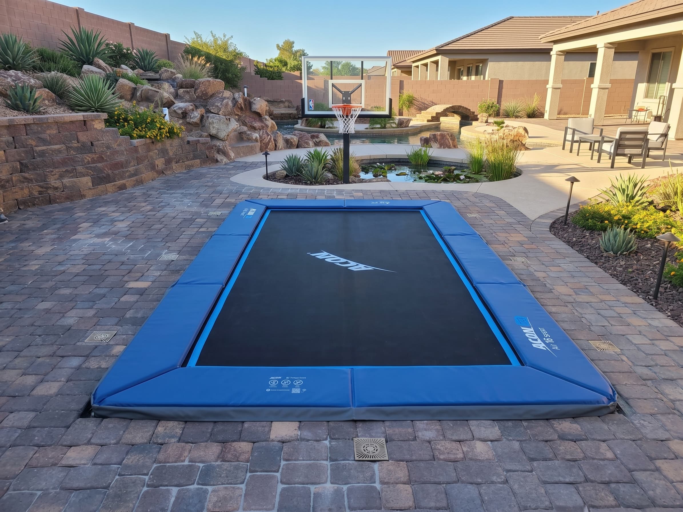 Steel retaining wall for rectangular trampoline